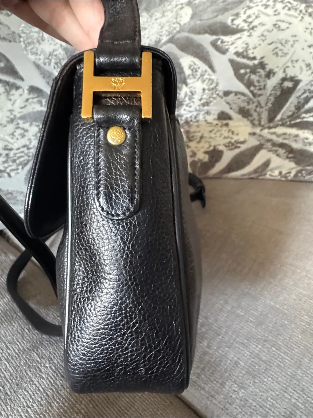 MCM authentic pebbled